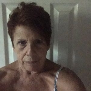 Meet your Posher, Zena